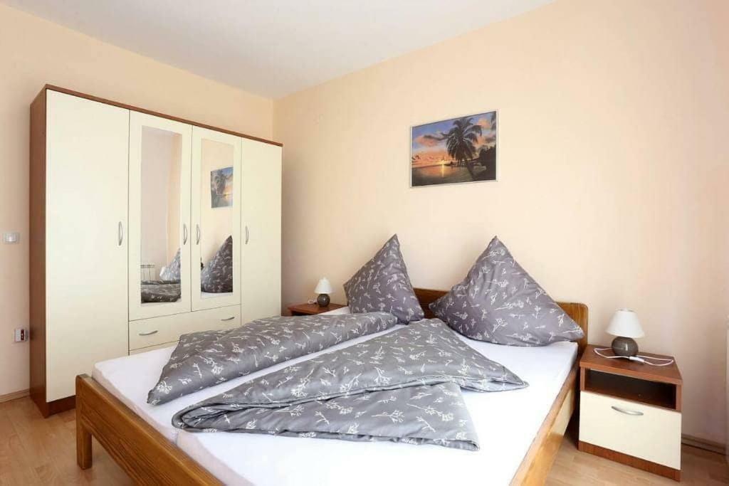 Apartmani Lili Sukošan Exterior foto
